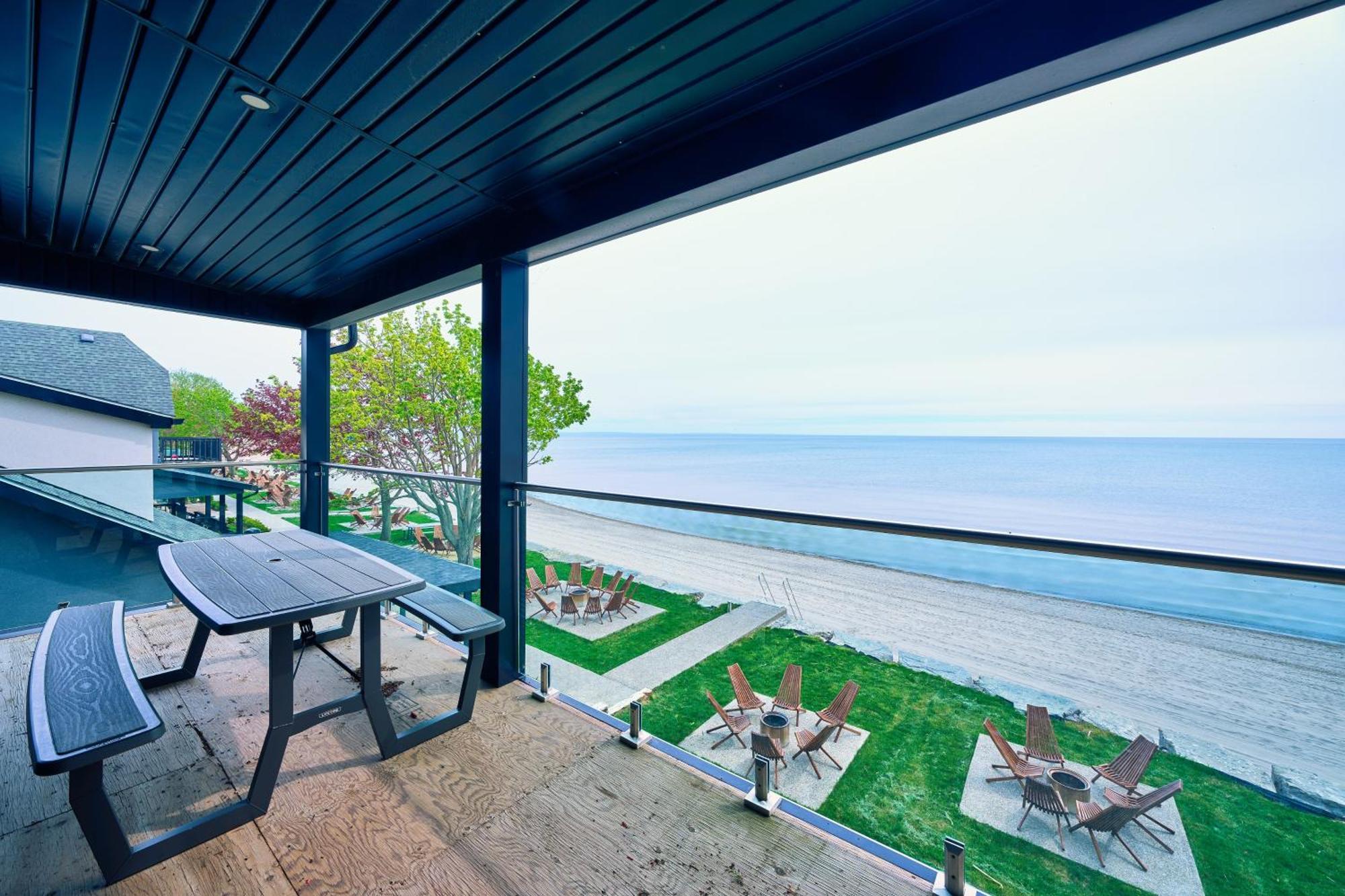 The Long Beach Resort - Beachfront Cottages & Townhouse Suites Wainfleet Eksteriør bilde