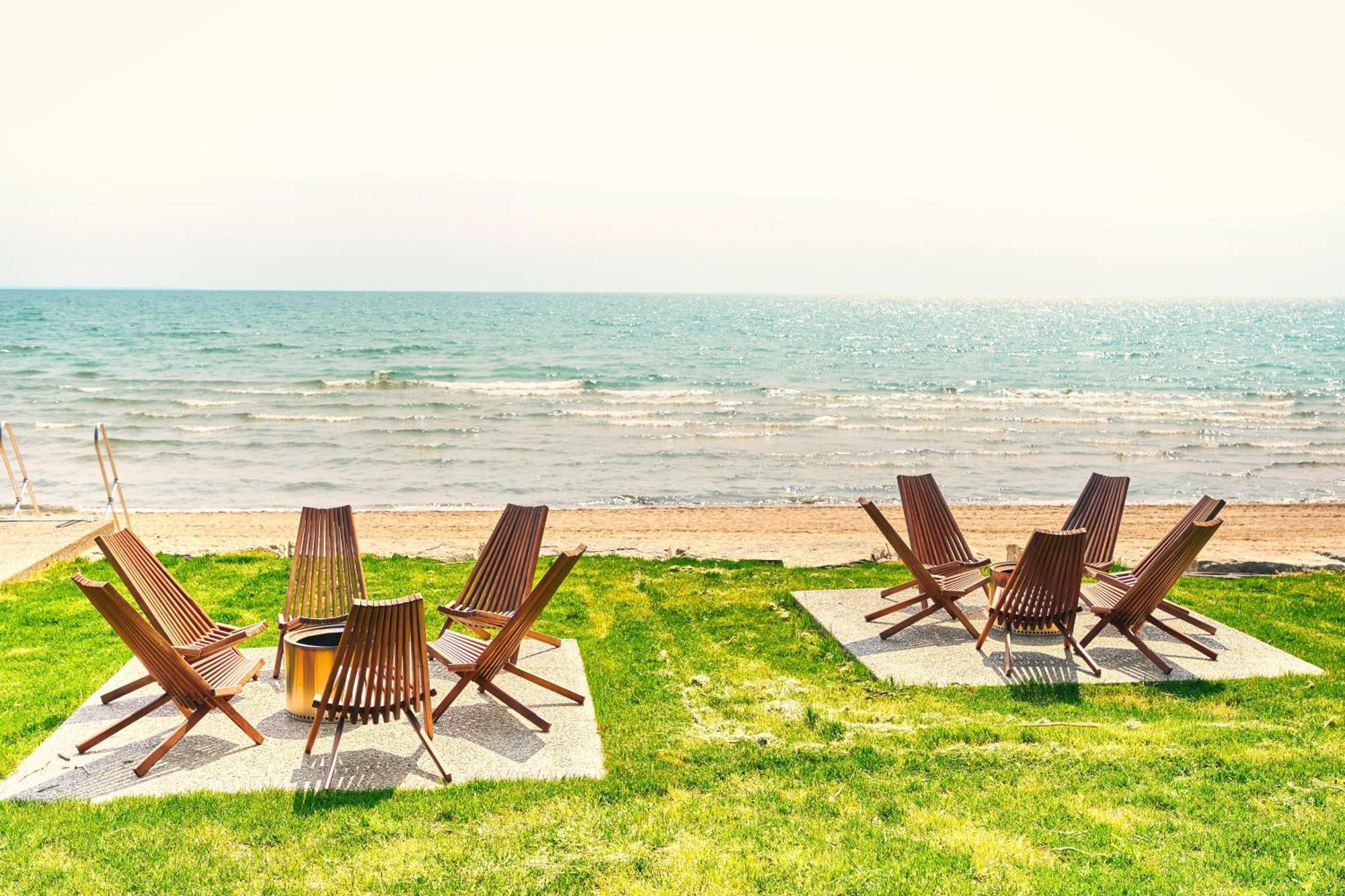 The Long Beach Resort - Beachfront Cottages & Townhouse Suites Wainfleet Eksteriør bilde