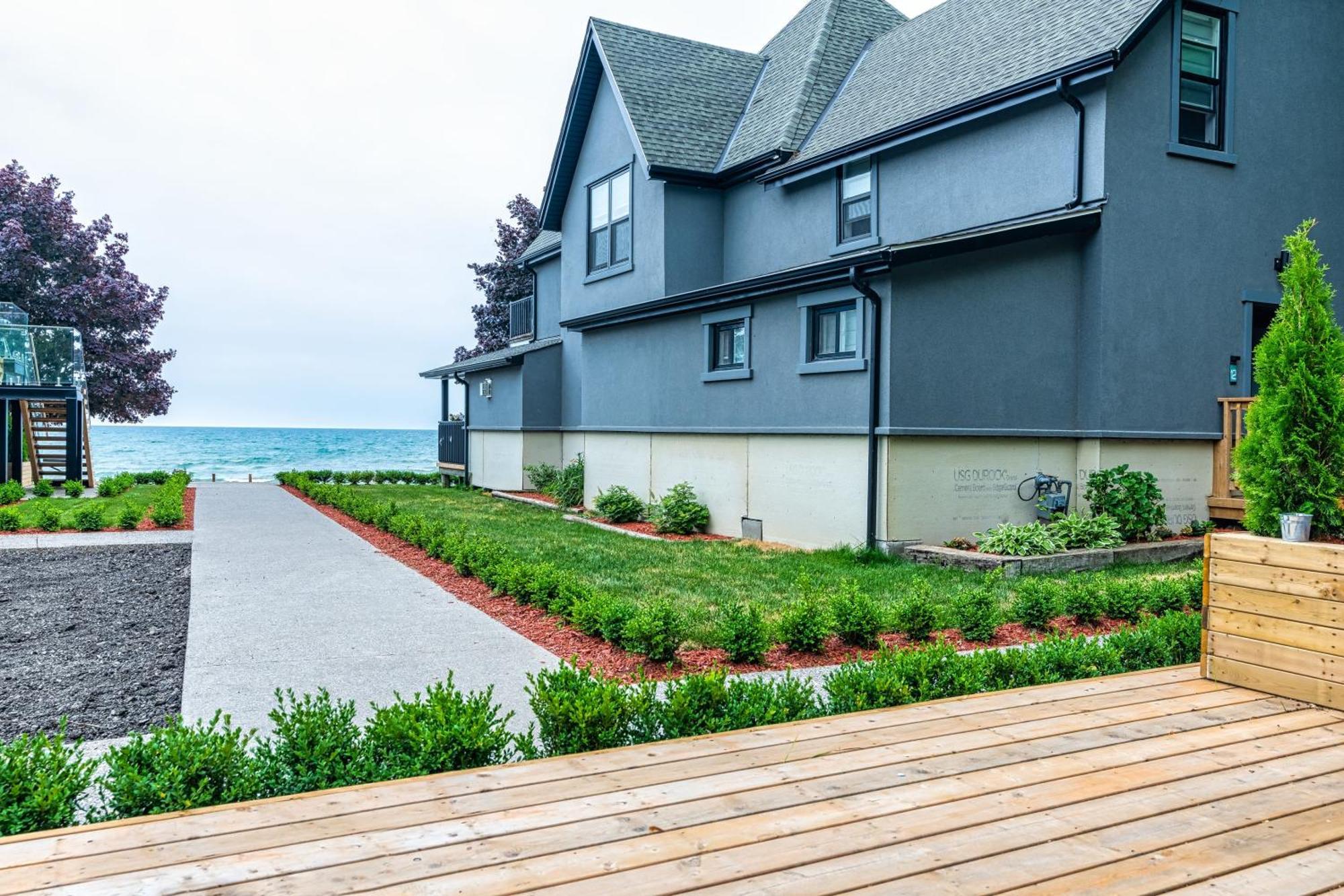 The Long Beach Resort - Beachfront Cottages & Townhouse Suites Wainfleet Eksteriør bilde