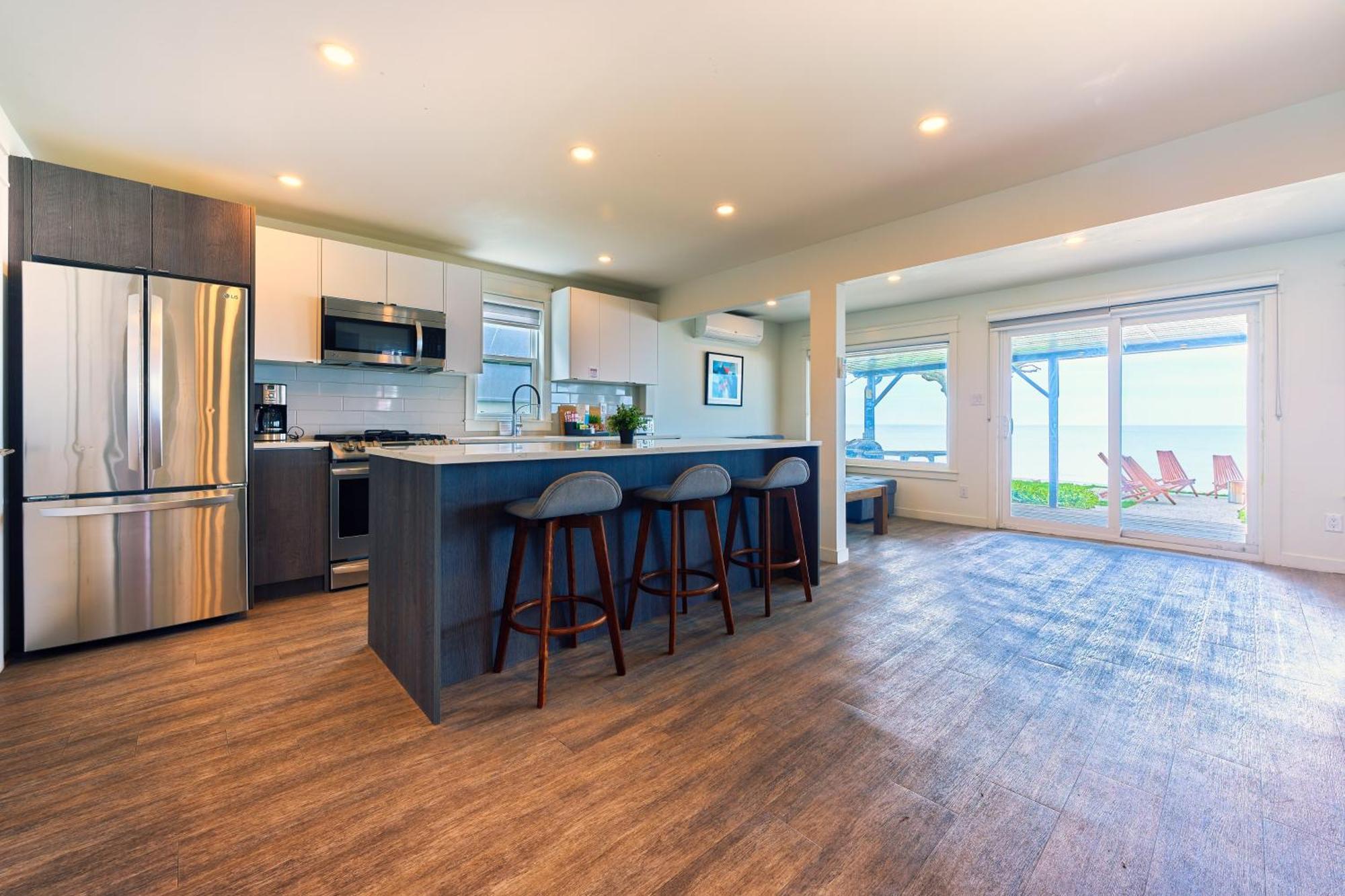 The Long Beach Resort - Beachfront Cottages & Townhouse Suites Wainfleet Eksteriør bilde