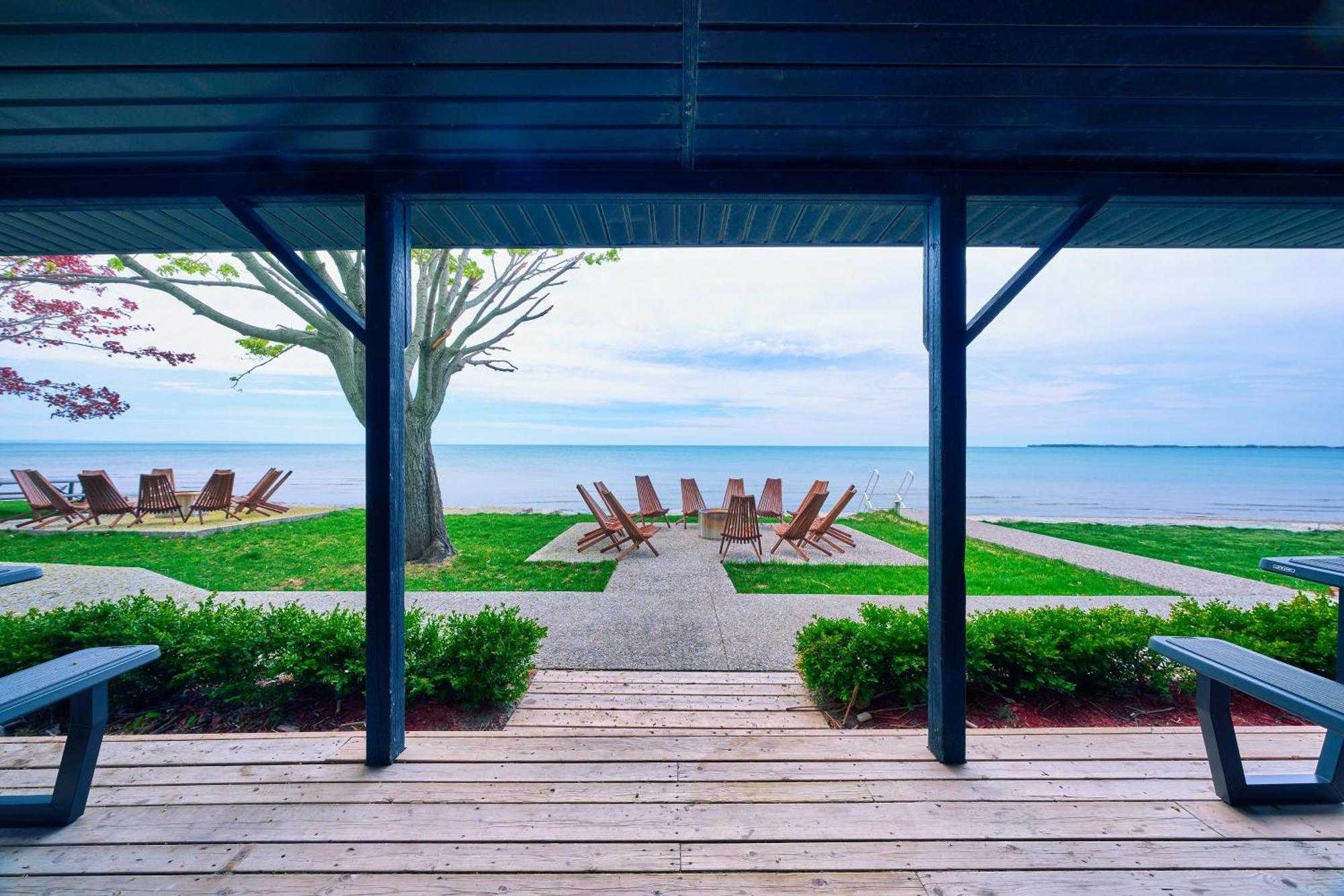 The Long Beach Resort - Beachfront Cottages & Townhouse Suites Wainfleet Eksteriør bilde