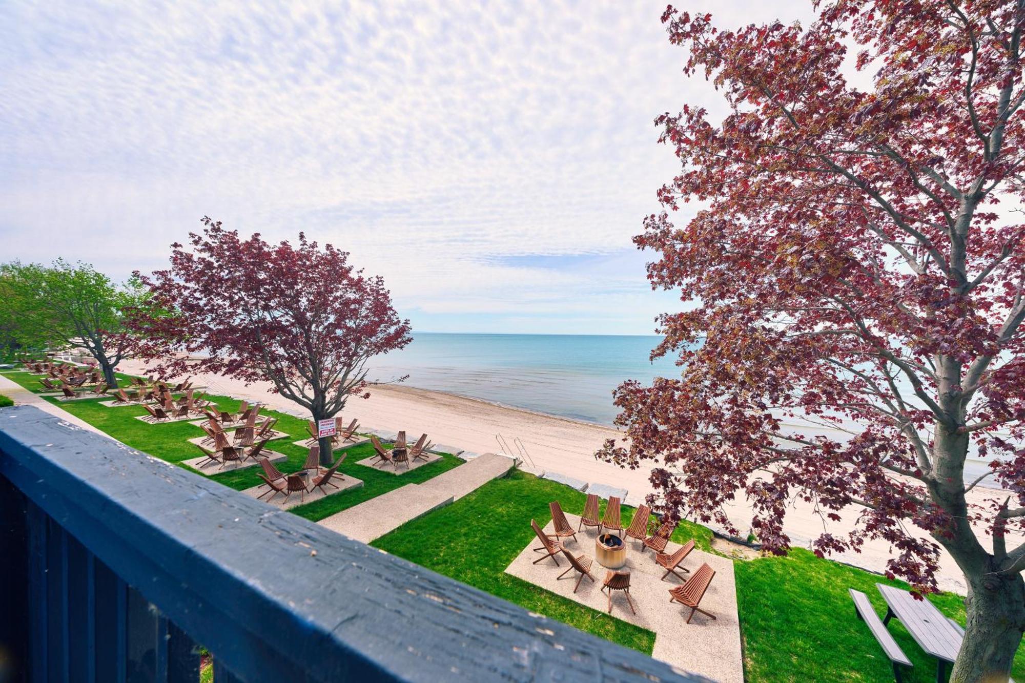 The Long Beach Resort - Beachfront Cottages & Townhouse Suites Wainfleet Eksteriør bilde